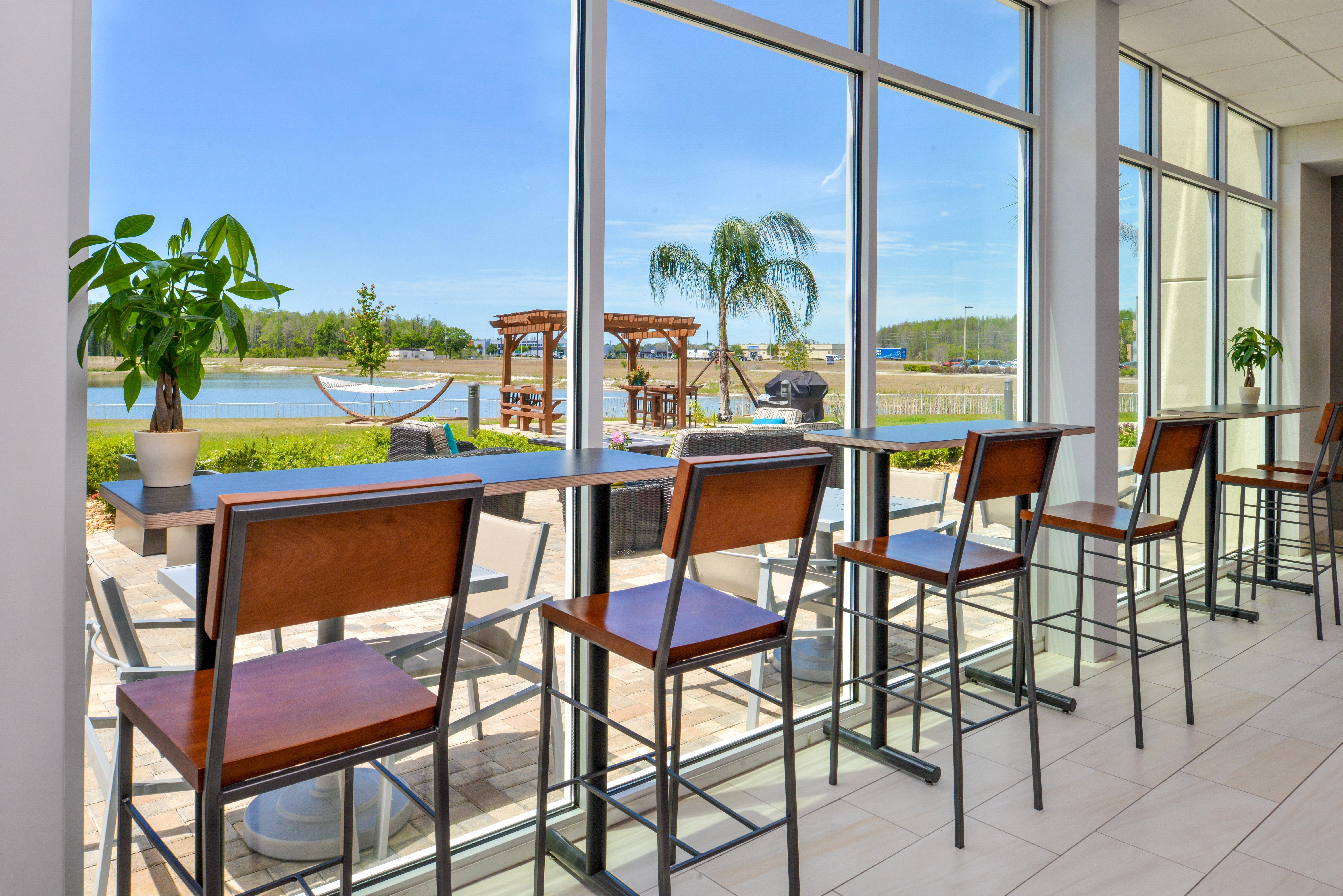 Holiday Inn Express & Suites Trinity By Ihg Экстерьер фото