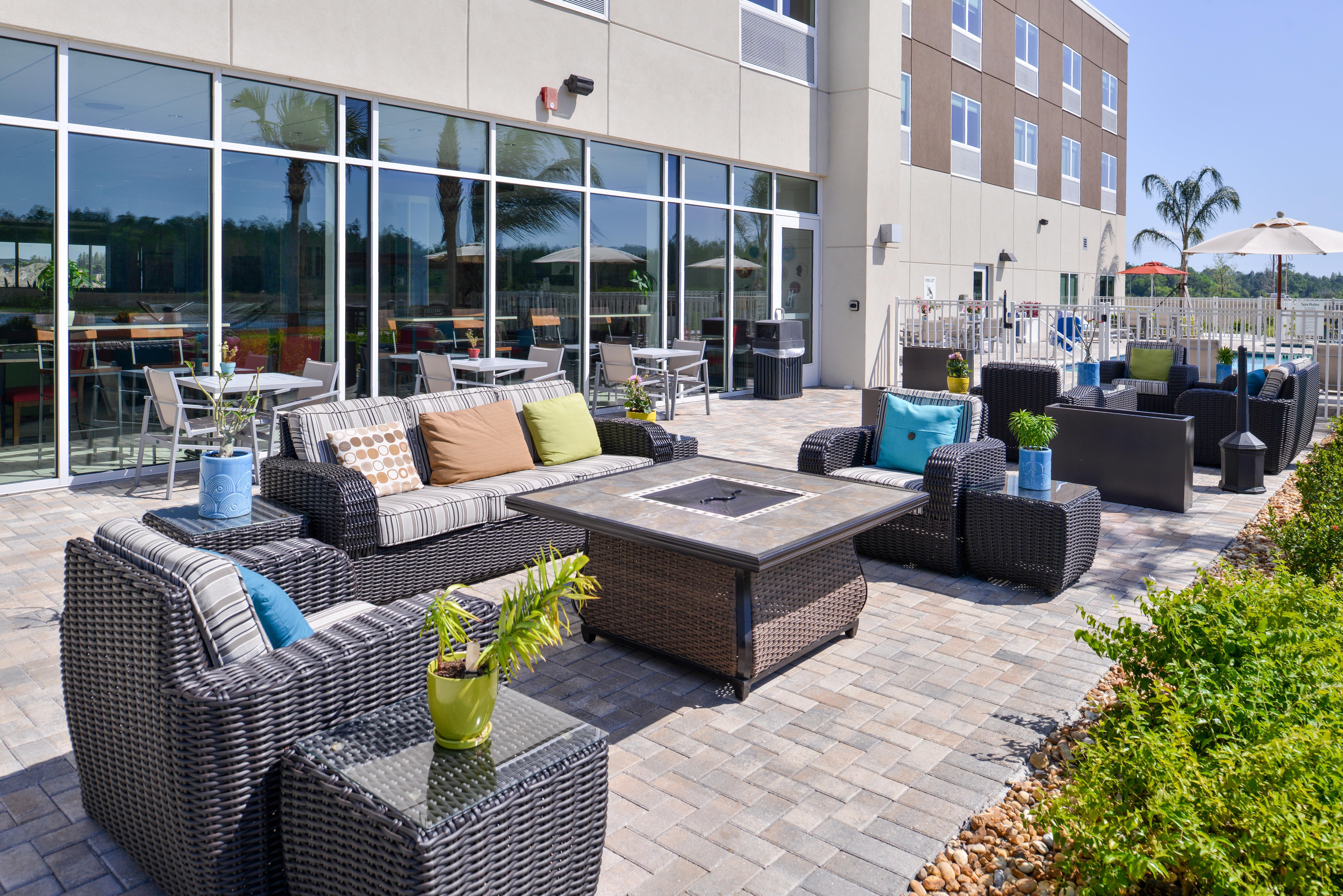 Holiday Inn Express & Suites Trinity By Ihg Экстерьер фото